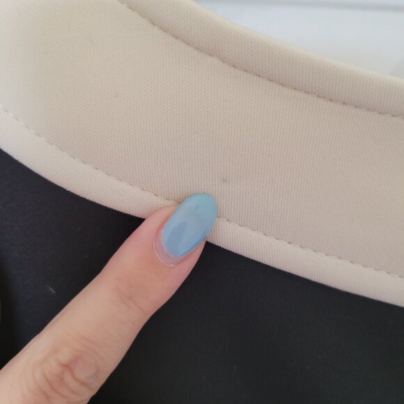 Maggy London Black and Cream Colorblock Slimming Sheath Dress size 4 - Picture 4 of 4